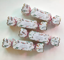 Load image into Gallery viewer, The Holiday Candle Cracker