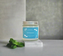 Load image into Gallery viewer, peppermint soy candle
