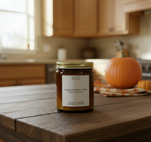 Load image into Gallery viewer, PUMPKIN EVERYTHING CANDLE
